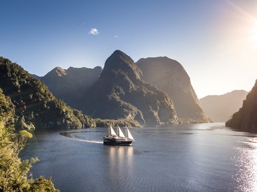 Overnight_DoubtfulSound_Nieuw-Zeeland.jpg