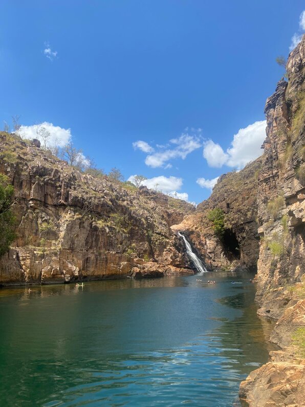1 waterval-zwempoeltopend-fotoElisabeth.jpg