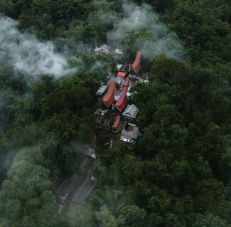 Toraja_faried-anzyari-CD4nKcF6n40-unsplash.jpg